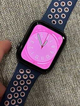 Apple Watch SE 44 mm