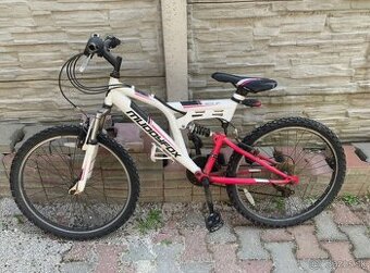 Dievčenský horský bicykel 24