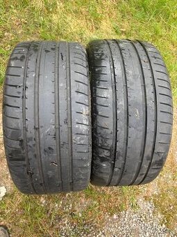 275/30 R20