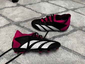 Detské kopačky Adidas Predator vel. 35
