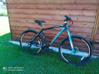 Predám zánovny horský bicykel