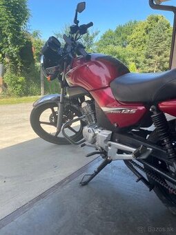 Yamaha YBR 125