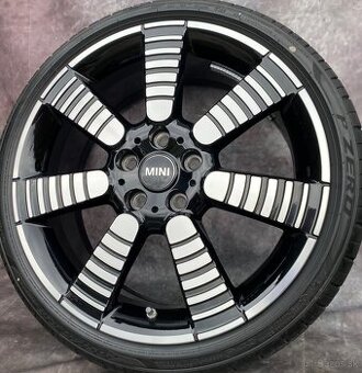 Letní sady alu Mini Cooper 205/40R18 86W