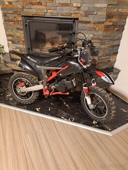 Predám detskú motorku minicross 50ccm