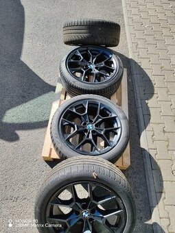 Predám originálne disky BMW i5