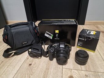 Nikon Z5 + Nikkor 24-50