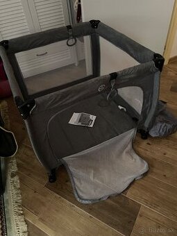 Caretero detská skladacia ohrádka Quadra graphite