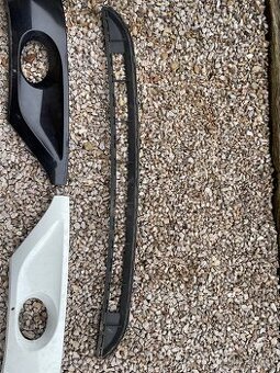 Touareg 7P mriežky do nárazníka - 1