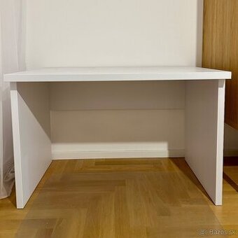 Písací stôl, pisaci stolik