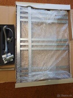 Designovo tvarovaný kúpeľňový nástenný radiátor