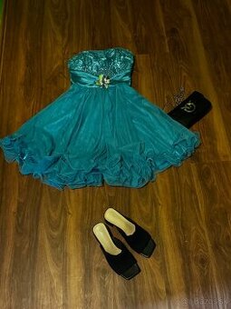 Tyrkysove spoločenské šaty