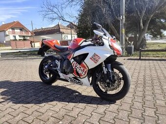 Suzuki GSXR 600