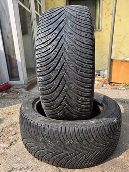 Ponúkam 2 zimné pneumatiky BFGOODRICH Winter 225/50 R17