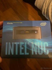 Intel NUC 8i3BEH i3. 8GB 256 HDD - 1