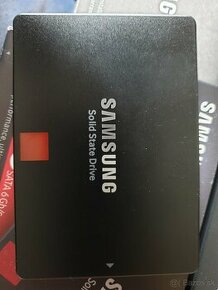 Samsung SSD 860 Pro 4TB Sata III - 1