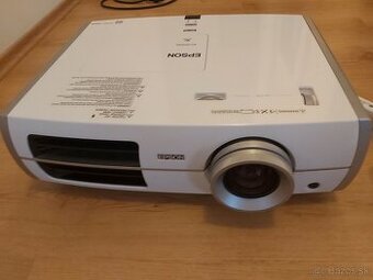 Predám Projektor EPSON EH-TW3500 so stropným držiakom