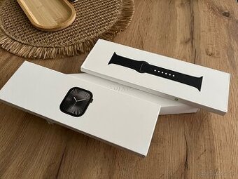 Apple watch 10 titan