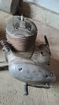 Motor Jawa 250 353