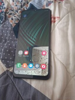Samsung A12 dual sim black 3gb ram 32gb pamäť v peknom stave
