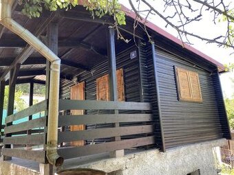 7,4á pozemok s chatkou v Hrašovíku - 1