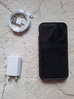 iPhone 12 Čierny