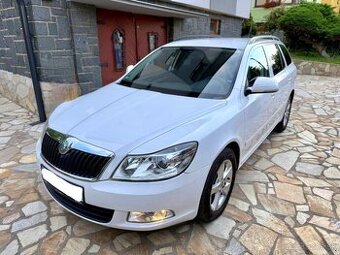 ŠKODA OCTAVIA COMBI 1.9 TDI 77 kW ELEGANCE