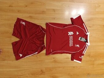 Predam detsky futbalovy dres Liverpool FC