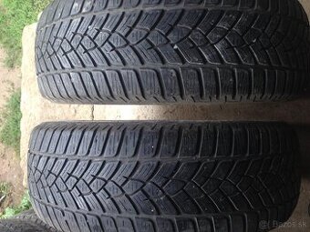 Predám zimné gumi r16 215/60 6/7mm - 1