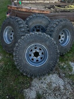 Cst landragon 35x12,5r15+mangels disky