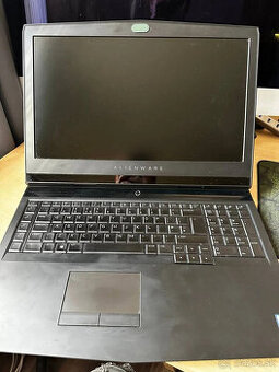 Dell Alienware 17 R4 17,3" Intel Core i9