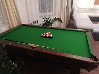 Biliardovy stôl
