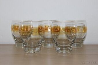 Set vintage pohárov