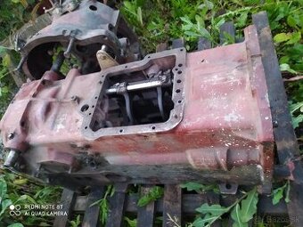 Predám diely Zetor crystal