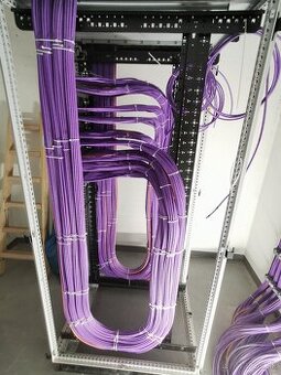 Elektrikár - pomocný elektrikár - Nemecko