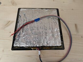 Heated bed 220x220x3 12V - 1