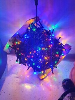 Vianočné svetielka, svetelná reťaz farebná