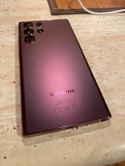 Samsung Galaxy S22 ultra 256/12gb Burgundy