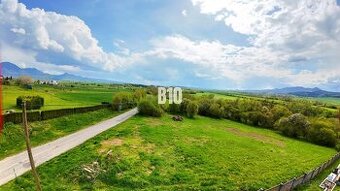 Slnečný stavebný pozemok na predaj - Rakovo