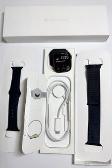 Apple Watch Series 10 46 mm klavírne čierny hliník s atramen