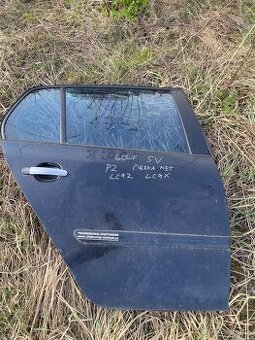 Pravé zadné dvere VW golf 5 V čierna metalíza LC9X