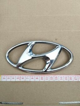 Predný a zadný znak hyundai i30