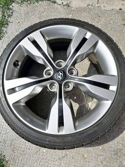 Hyundai Veloster - Wheel Assy 52905 2V250VE9