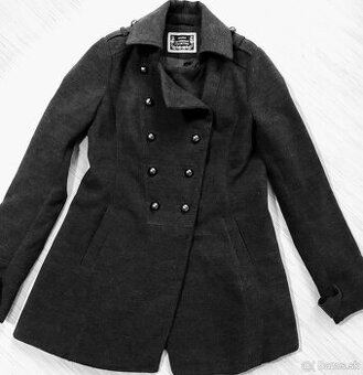 KRÁSNY ZIMNÝ ANTRACITOVÝ KABÁT č.40 AKO NOVÝ