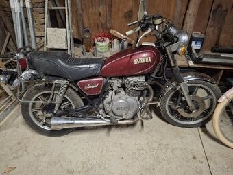 Yamaha xs 400