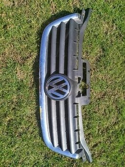 Touran, Volkswagen mriežka ,,