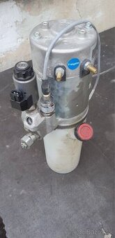 Hydraulická jednotka - 1