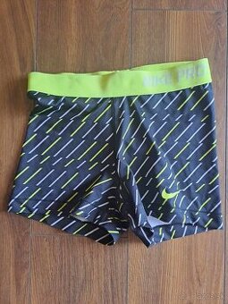 Dievčenské šortky Nike