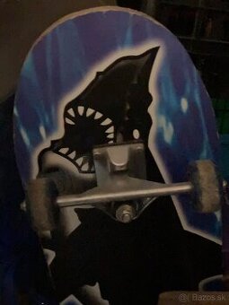 SKATE-BOARD