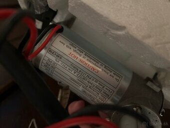Kompresor 12V 083C