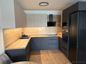 Štýlový 2-izbový byt na prenájom v centre Nitry – Tabáň